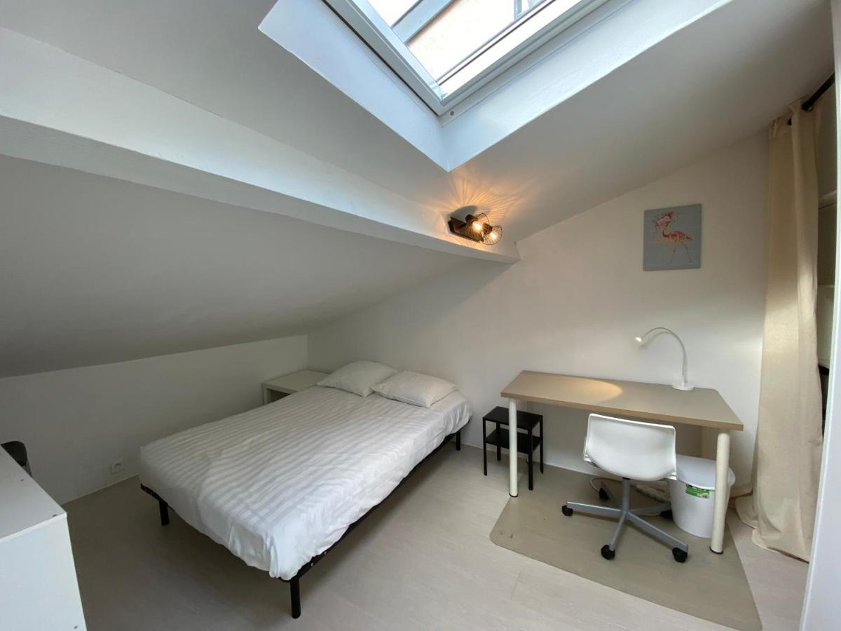 Les Cosy De Nancy - Mister Charles Sous Les Toits, Place Du Marche 4* Exterior photo